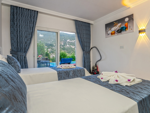  gece  -  Kasım
  | Kalkan İslamlar'da Jakuzili, Muhafazakar Villa: Doğayla İç İçe Tatil